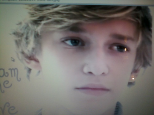 Its Jade and Aidan. Our personals are @20codysimpson and @AlliMyIdol