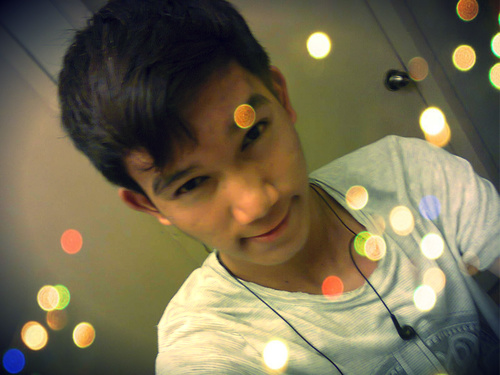 loves to play piano, to draw and paint, loves to take pictures.. ;)