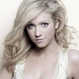 Daughter of Athena || Age 15 || French || Read bio below to find out more.