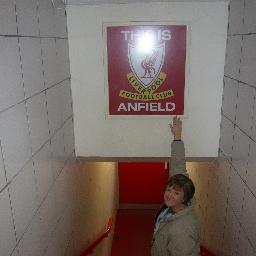 annedudge's profile picture. Mad football fan but my heart belongs to LFC (and King Kenny!) #LFC #YNWA