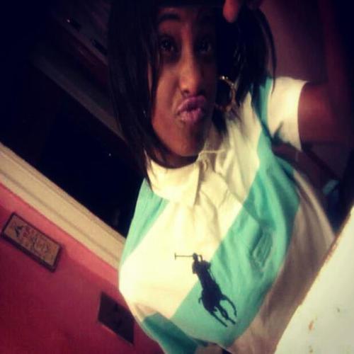 - Since Yahh Already Here Twatching' Me, Yah Mind As Well Follow Mee. Being's Thoee Im courtCOURT I Don't Fuckss With Too Many STRAGS!