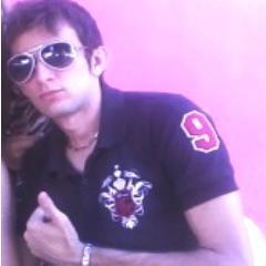 Sou esse cara ai da foto,23 anos, Apaixonado Pelo Flamengo..