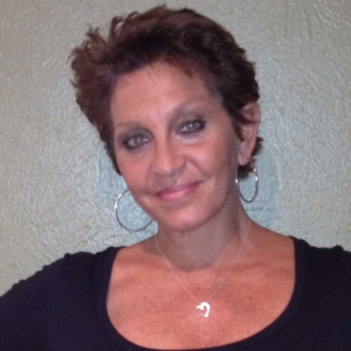 Follower of Christ, Proud Wife, Proud Mom, Passionate about Fitness, Wellness, Kentucky Men's Hoops and Covenant Church Carrollton! AND A PROUD AMERICAN!