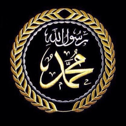 ••Lawyer•• ••#leo••8/8•• إنـنـي قـيـس هـواهــم وعـلــى حـبـهـم خــيــر أمــيــن نـسـبــا يا حبيبي يا رسول الله..