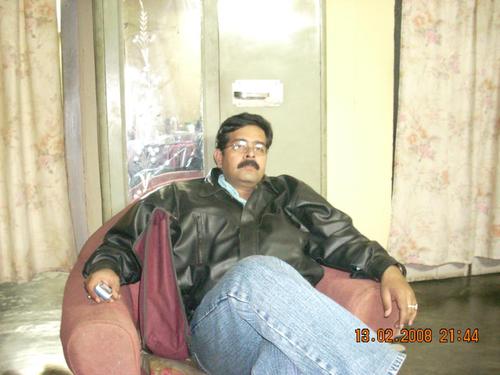 M.A.(G.U). 
S.S.R.
(Mumbai University )
Sound and Music Designer...
Ethno cultural worker... 
Chief Recordist of
Srimanta Sankardeva Kalakshetra.
Assam.
INDIA.