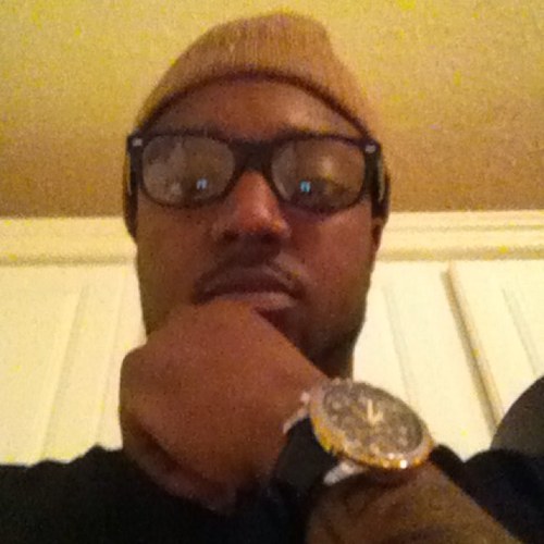 I wAkE uP aNd GeT mY cAkE uP.. iM oUt HeRe GrInDiNg