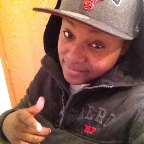 (Very Lesbian) #TeamKnicks #TeamBulls #TeamAries Im never in my feelings.....I dont have any!! Yo click that follow button ;)