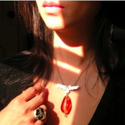 bgemporium's profile picture. Self-diagnosed control freak with a sprinkling of obsessive compulsive disorder, I love all things foodie, vintage and sterling silver.