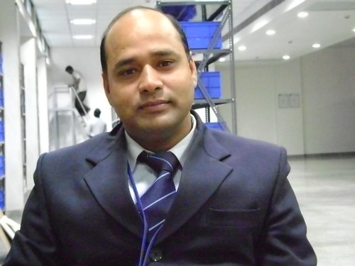 Hi, I am Manoj Jain, I am a common man, Interested in current affairs
