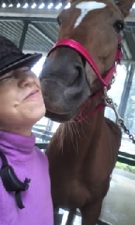 lovelytwincle's profile picture. 競走馬の一口馬主やってます🏇✨
京サラ→コルヴィル、シルク→シルブロン。
ウチではレオパ、クレス、アオカナヘビ、ソメワケ、ニシアフ、ボール、エボシ、ミナミイボイモリのママ💖月1くらいは爬虫類イベントで可愛い子見に行くのが好きです🦎💕