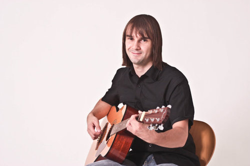 Professional Musician. Guitar Teacher.
Also enjoy birding, Only Fools & Horses, and Derby County FC.