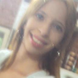 Tenho 19 anos,Corinthiana ..
Apenas uma menina, com inocência de criança, malícia de adolescente e sentimentos de mulher !