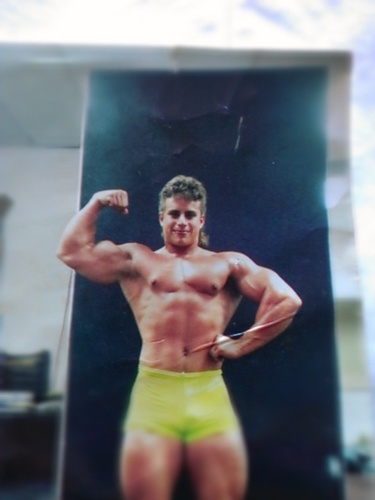 1989 NPC Mr Teen America 1989 NPC Mr Teen Los Angele1987 NPC Mr Teen New Mexico degree in Sports Medicine UW owner Diamond Cut Body by Dave