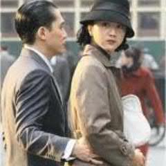 My header and background three piz are Pedder street of Hong Kong.本頁首及背景3圖是不同時代的香港畢打街.
http://t.co/ihonaIgN