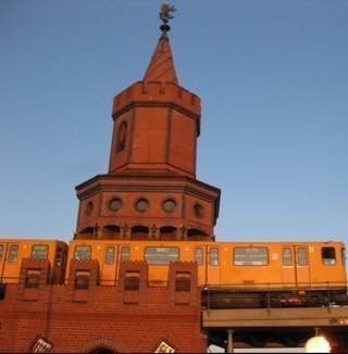 claudiausberlin's profile picture. 