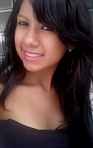 15 anos,9o ano,Libriana,#Flamenguista,estudante,brincalhona,gente boa,futuuu..ra Arquiteta e é isso ae . Prazer e/