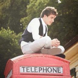 Hi,I αm itαliαn directioner @real_liam_payne @harry_styles @louis_tomlinson @niallofficial @zaynmalik follow me ℤ+ℎ+ℒ²+ℕ →❤