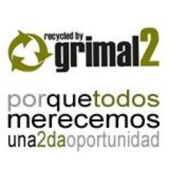 Bolsos y complementos reciclados.Utilizando como materia prima, lonas publicitarias. http://www.grimal2
http://t.co/s8Uzr2kZtm