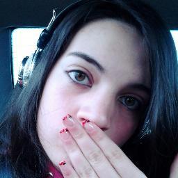 Quando você gosta de alguém, idade, distancia, altura, peso, nada disso importa. o que importa é você ser feliz ao lado de quem você ama! @ onedirection