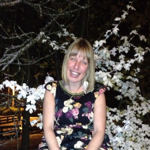 JulieHutson1 Profile Picture