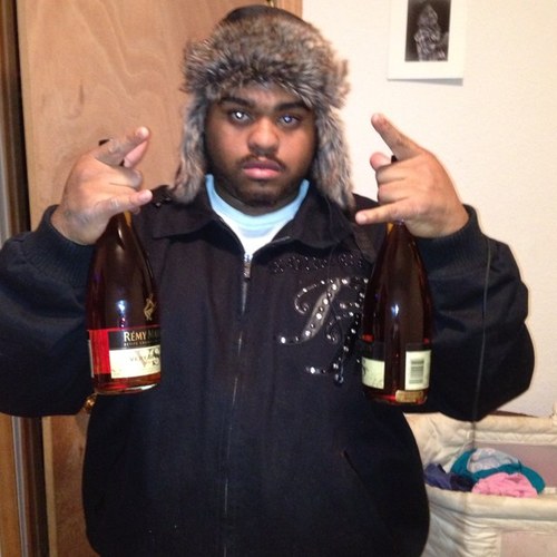 maserati_RipUnc's profile picture. Im a young man born n raised in chicago kill dat noise move to shitty rapids wen i was sixten n ben out here since den