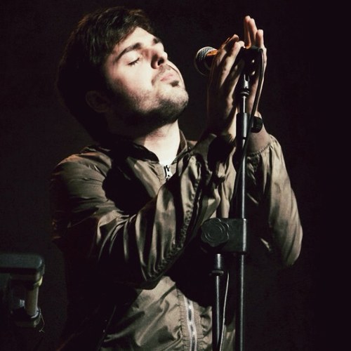 Cantant del grup cratOR.