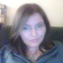 Illustrator, Graphic Designer, and Social Media Consultant. I am pulling my work off X for their not allowing me to opt out of AI training. I'm on tiktok/fb.