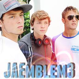 Jamaican Fanbase for @EmblemThree Shawna's the name ,
Peace Sign To All My Haters ✌[ Tank It Dude ] Personnel @solidconscience #VoteE3