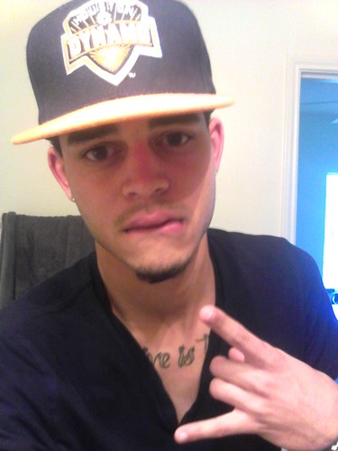 Qeelo420's profile picture. Screwed up till the casket drop