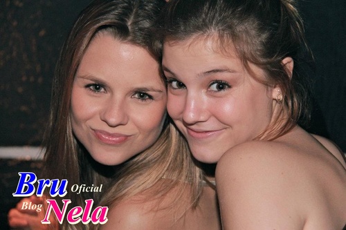 Fc criado no dia 18/11/2012 
Para representar meu amor pelas duas maior diva
Amo mto as duas no fundo do meu coração 3 S2 ZS