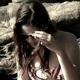 O que eu digo são atitudes e não as circunstâncias que determinam o meu valor. Já o  que você diz, com todo respeito, é apenas o que você diz....