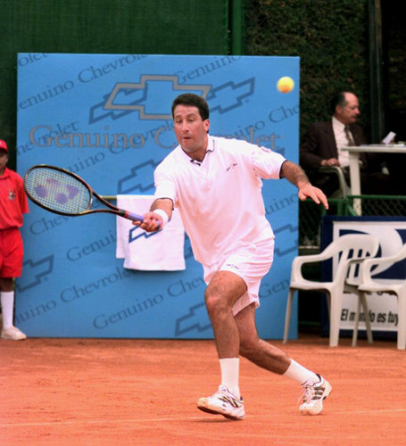 Tenis