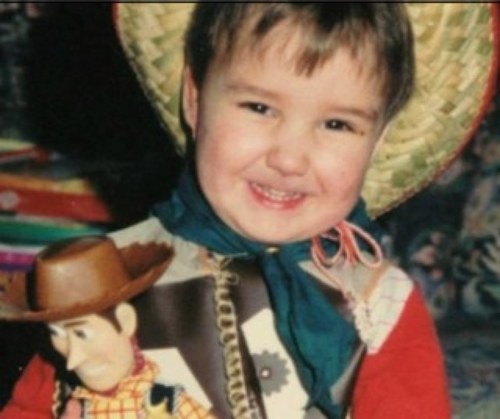 Marianna/14/Rome.
I love 1D,Lady Gaga,justin bieber :) ... Follow me.. I follow you back.