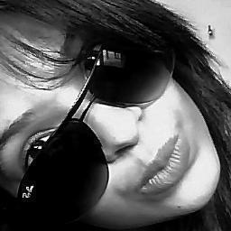 Luhh_Goys's profile picture. E a gente aprende a desacreditar em palavras que não vem seguidas de atitudes.