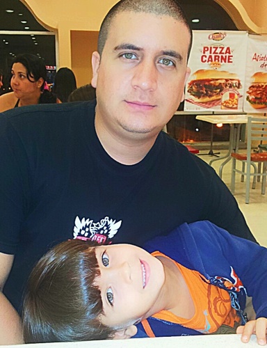 hectorjose1230's profile picture. 