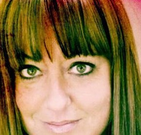 LisaBarnard11's profile picture. 