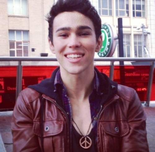 Forever supporting and loving @MaxGSchneider!