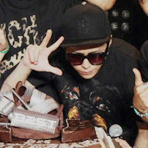[TRUDYFAM=사랑받는 트루디팸]89.12.19/11.8.16 I'm not real B2st Jun Hung real Jun Hung's a ccount is (@Joker891219)