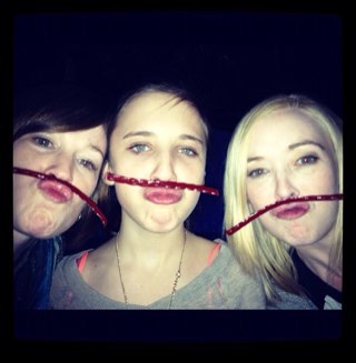 Hannah_313's profile picture. What you see is not what you get. I'm shy until i know you then I may never shut up. I am a night owl, a mother of three, and a stay at home crafty wife.