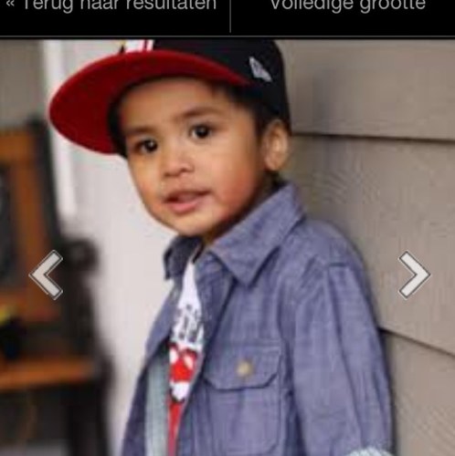 Sorry mensen er s een hacker. Dus niet andere accounts volgen die worden gezegd