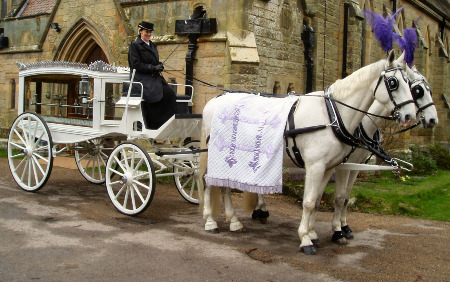 Offering Affordable funerals and Alternative home funerals-UK repatriation and direct funeral services.@SayingGoodbyeUK Supporter
