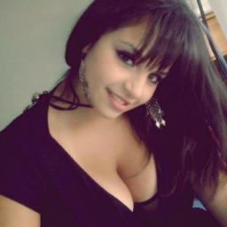 loveemoj106's profile picture. 