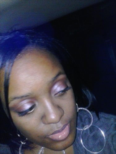 ms_tanaka1's profile picture. Feminine, but not a feminist. Spiritual and with the shits.