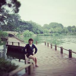 God's daughter, food culinary-lover, ♥classical piano, wine lover, friendly. :)