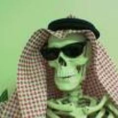 تابعني اتابعك ، تصرقعني اصرقعك ، تسوي رتويت اسوي رتويت والوجه من الوجه ابيض