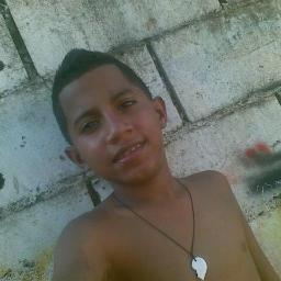 leandro suniaga...sigueme y te sigoo..