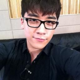 seungriNZL's profile picture. Just a fanpage for all New Zealand V.I.P's who LOVE the maknae of BIGBANG~ @ForvictoRi