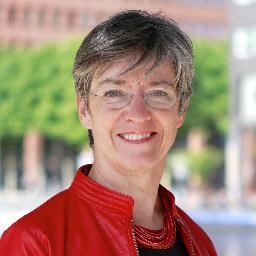 Directeur-bestuurder Haag Wonen.
Haag Wonen biedt mensen een thuisbasis, En daarmee ruimte voor ontwikkeling.