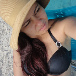 SOU APENAS SIMPLES!!!!!!