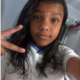 Você não sabe quantos sorrisos eu já dei , só de pensar em vocês @Justinbieber , @AdrPollo .